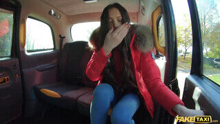 Fake Taxi - Isabella De Laa cunija megdugva