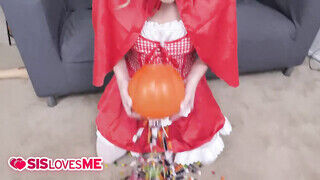 Katie Kush a cosplayes fiatal bige