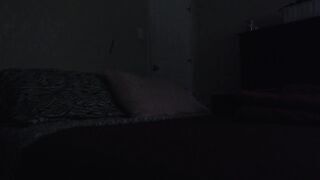 Zsenge gádzsi pornóra peckezik