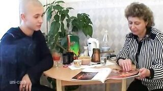 Magányos házastárs és a tinédzser csávó