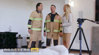 Brazzers - Brandi Love és a tini tűzoltó manus