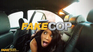 Fake Taxi - Jennifer Mendez a bombázó latina maca