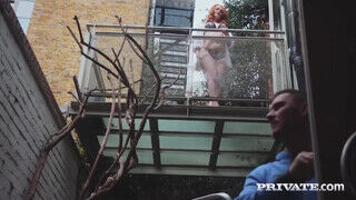 Private.com - Ella Hughes idősebb fószerrel kufircol