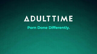 ADULT TIME - Úgy döntöttem, nyaljuk ki egymást édes