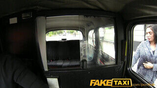 FakeTaxi didi baszás és kúrás