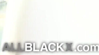 AllBlackX - Lala Ivey a hatalmas cickós fiatal