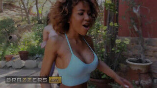Brazzers - Demi Sutra és Ebony Mystique a kurva csoki csajok