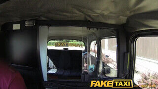 FakeTaxi - Bella Baby a csöcsös cseh lány