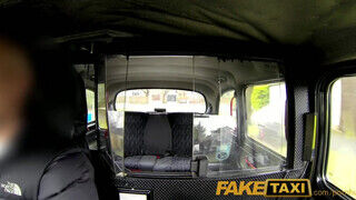 FakeTaxi - Jasmine Jae a szuper vadító milf