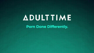 ADULT TIME - Lacy Lennon a tüzes vörös hajú zsenge