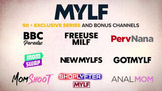 MYLF - bögyös milf lábbal kufircolja meg a farkat