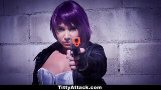 Teamskeet - Cosplay-es gigantikus cickós maca