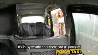 FakeTaxi - igazi aranyásó csaj