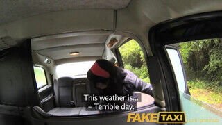 FakeTaxi - kolumbiai pipi segg lyukba reszelve