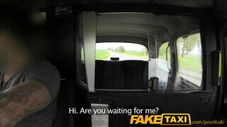 FakeTaxi - aranyos világos szőke nőci imádja a gigászi dákót