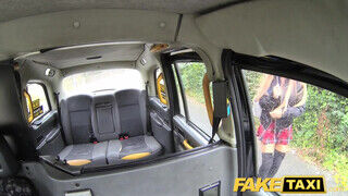 Fake Taxi - Skyler Mckay popsiját megdugják