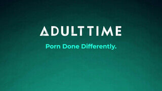ADULT TIME - Vanniall a csoki tavi csajszi