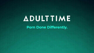 ADULT TIME - Serena Blair és a kurvája nyalakodnak