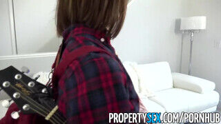 PropertySex - Evelin Stone a gyönyörű ingatlan ügynök