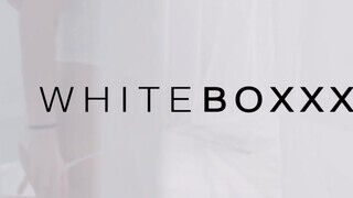 WhiteBoxxx - Kaisa Nord és Elena Vega orosz csajok és egy méretes himbilimbi