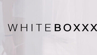WHITEBOXXX - kikötözve nyalatja ki a pináját a gádzsi