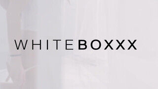 WhiteBoxxx - dupla ultra szenvedélyes lezbi kényezteti egymást