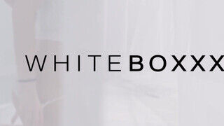 WhiteBoxxx - nem hiába hívják vörös rókának ezt a lányt