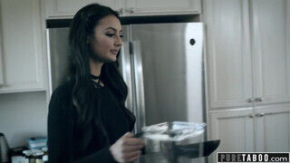 PURE TABOO - Eliza Ibarra a szomszéd pasival kúr