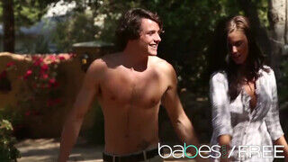 BABES - Whitney Westgate gyengéden baszik