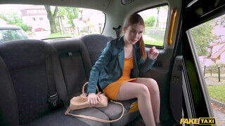 Fake Taxi - Kira Love a vörös hajú fiatal csaj