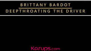 Karups - Brittany Bardot a szexi világos szőke milf