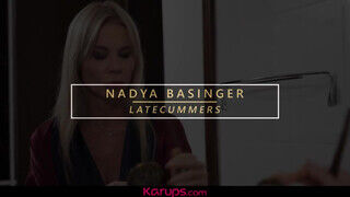 Karups - Nadya Basinger a szívdöglesztő érett nő