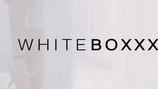 WHITEBOXXX - Tina Kay popójába betolják