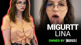 Mofos – Migurtt Lina benyeli a hatalmas kukit