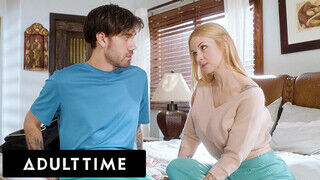 ADULT TIME - Sarah Vandella a óriási didkós nevelő anya