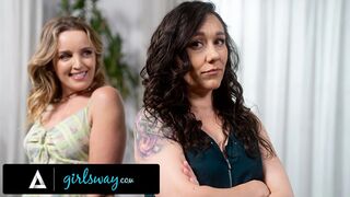 Feldühödött milf Sinn Sage félreérti a bombázó szomszéd Charlie Forde dögös közeledéseit