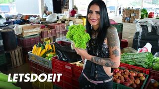Csoki szuka melina zapata felvett mély dugásra érett puncijába - latin amerikai milf
