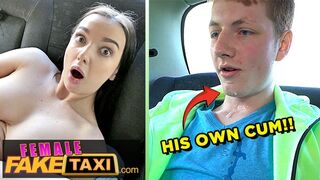 Lady Gang megőrül a óriási faszú zsenge pov szopásán a taxisban