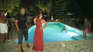Kinky csoportos élvezés a sex villában – minden pina nyitva!